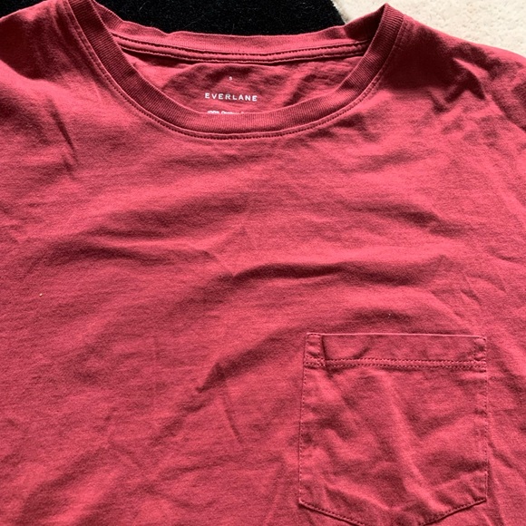 Everlane cropped tee - Picture 2 of 4